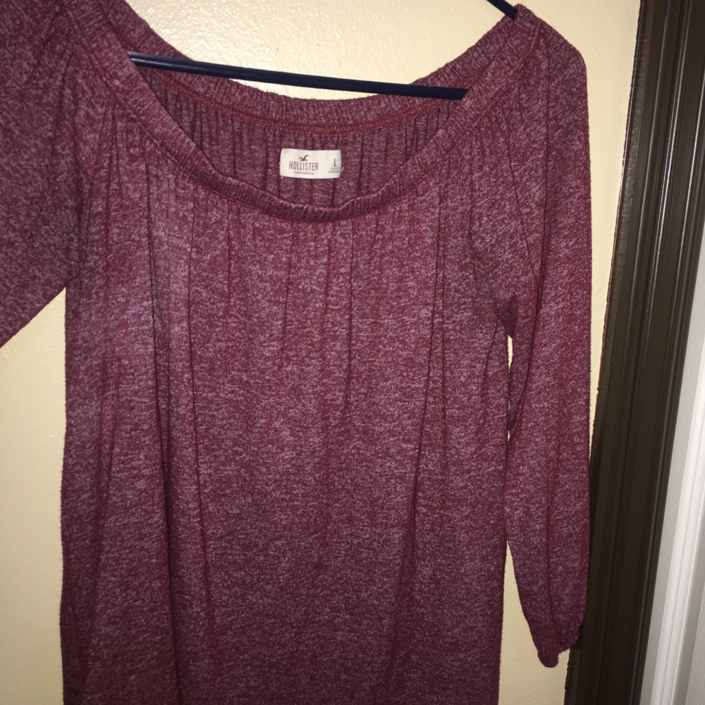hollister off the shoulder top.
